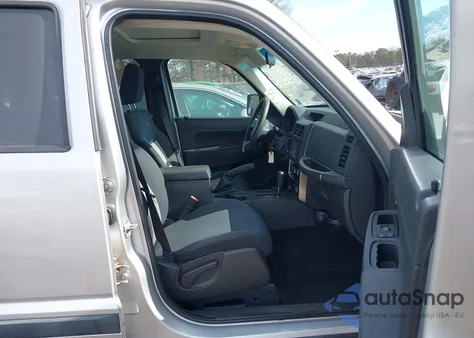 2009 Jeep Liberty Sport из США, поврежденный, VIN 1J8GN28K69W542207